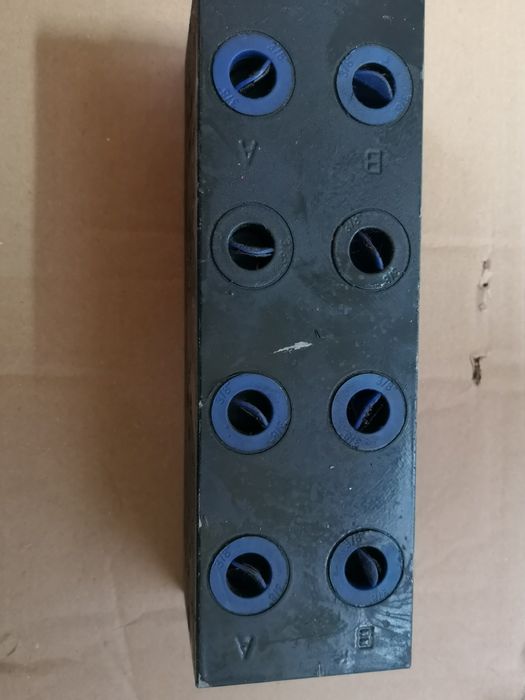 Blok hydrauliczny Parker Rexrot