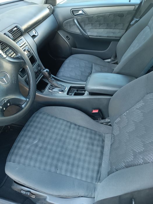 Mercedes muito bom Mercedes c220