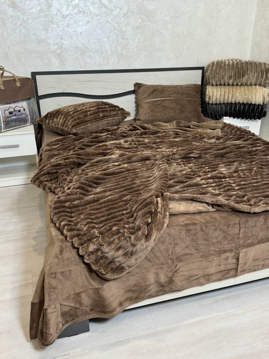 Акція 3 дні! Плюшевое теплое постельное белье Шарпей велюрова постіль