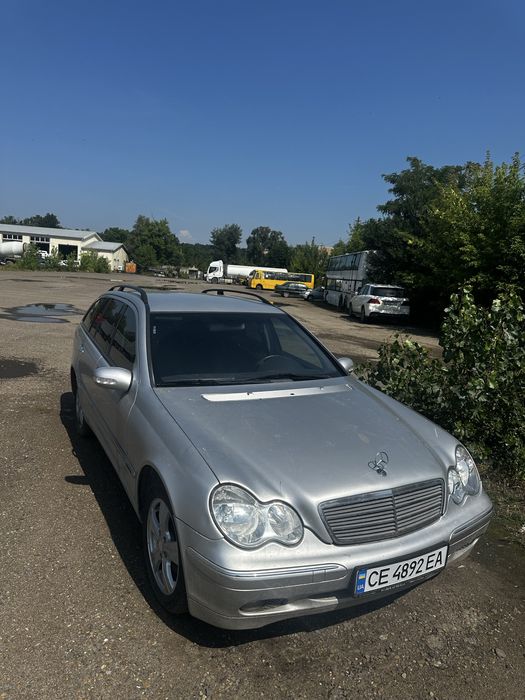 Мерседес 203 універсал