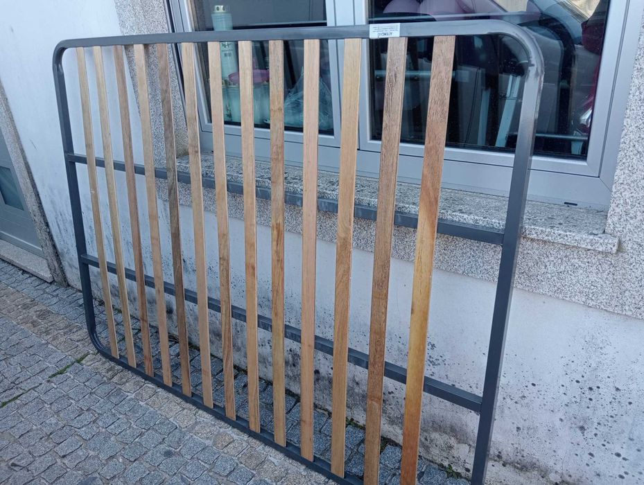 Estrado para cama