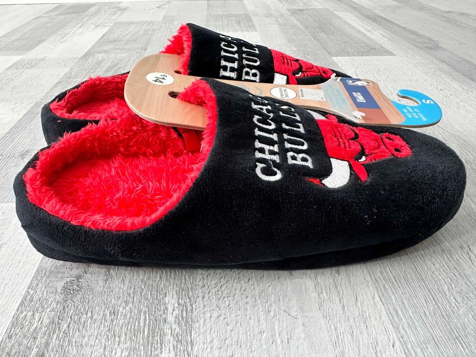 Kapcie klapki Chicago Bulls Primark wygodne rozmiar S 40-41
