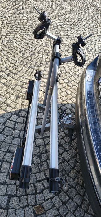 Rezerwacja  Bagażnik  rowerowy, uchylny na hak do przewozu 2 rowerów