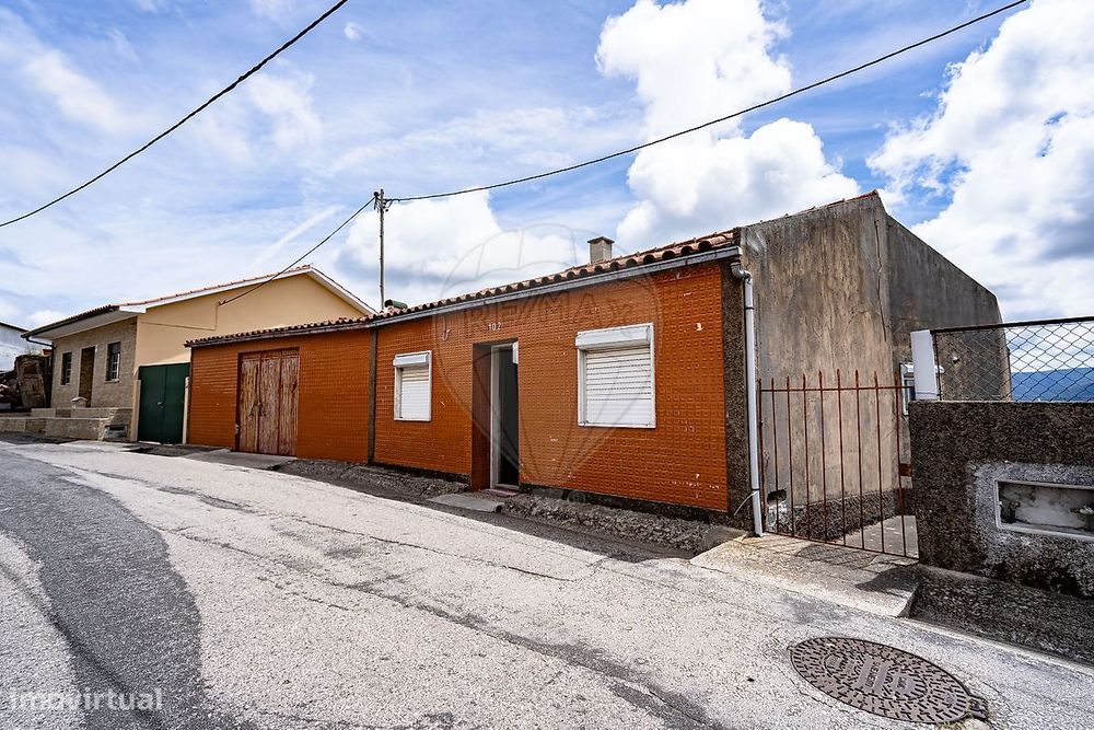 Moradia T2 para venda