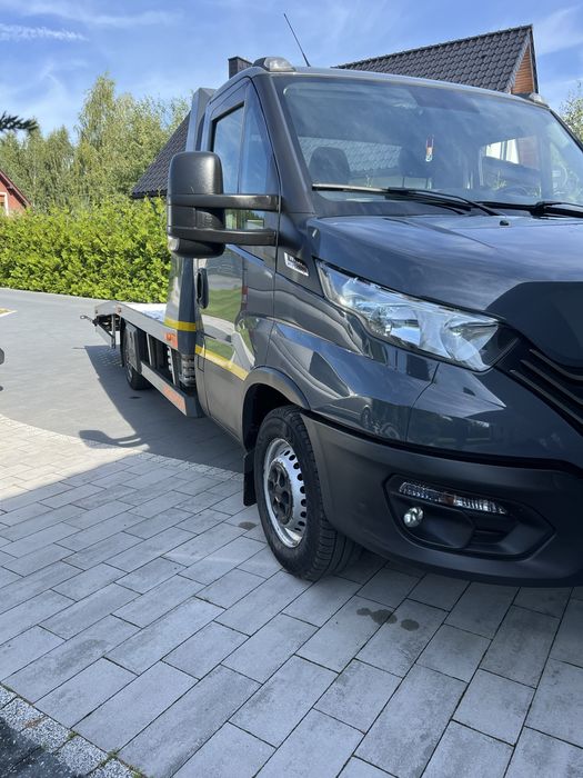 Autolaweta 24/7 wynajem Pomoc drogowa 24h Iveco Daily Auto Pomoc