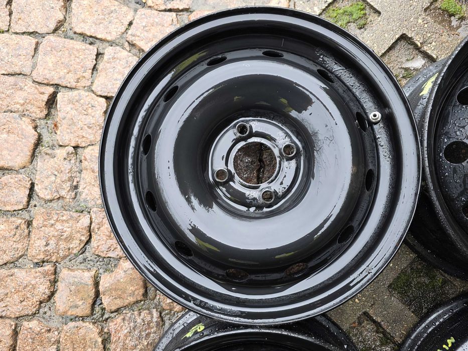 Oryginalne felgi stalowe z czujnikami NISSAN MICRA 15" 4x100 ET 50