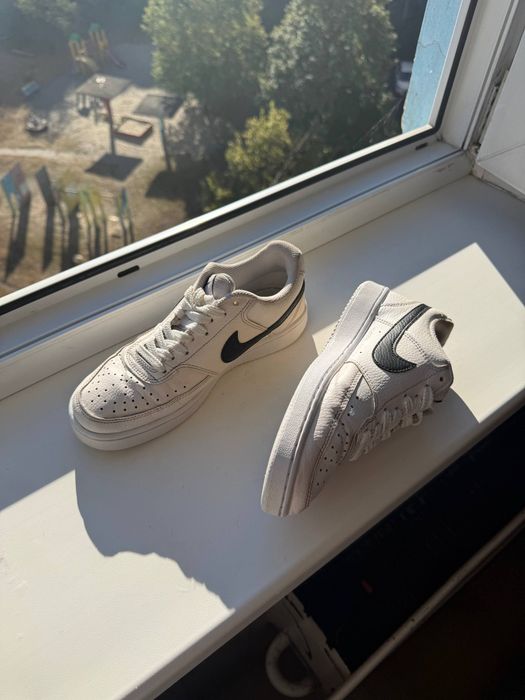 жіночі кросівки nike