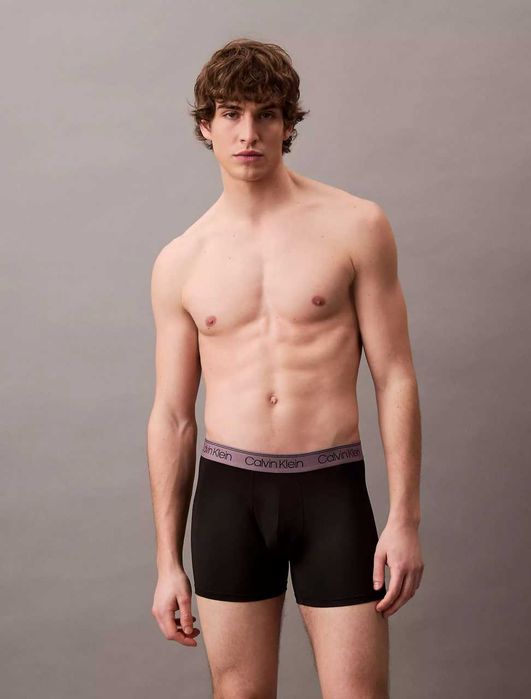 Набір чоловічі труси боксери Calvin Klein упаковка 3 штуки чорні