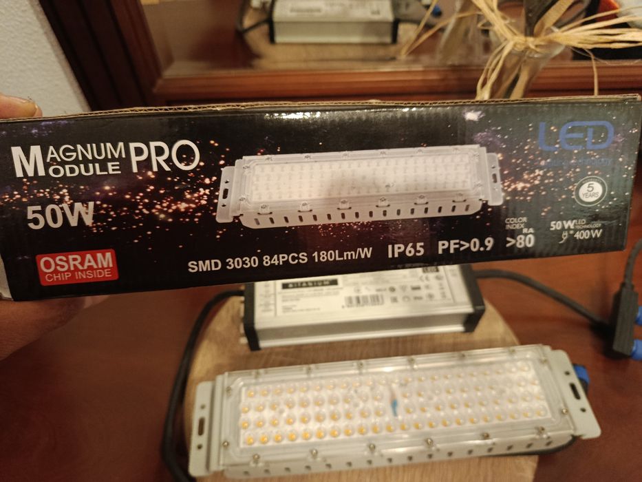 Led Magnus pro chip ( já vai com fonte alimentação)