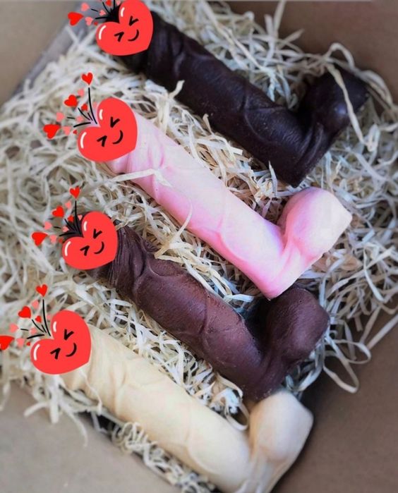 Шоколад в форме члена