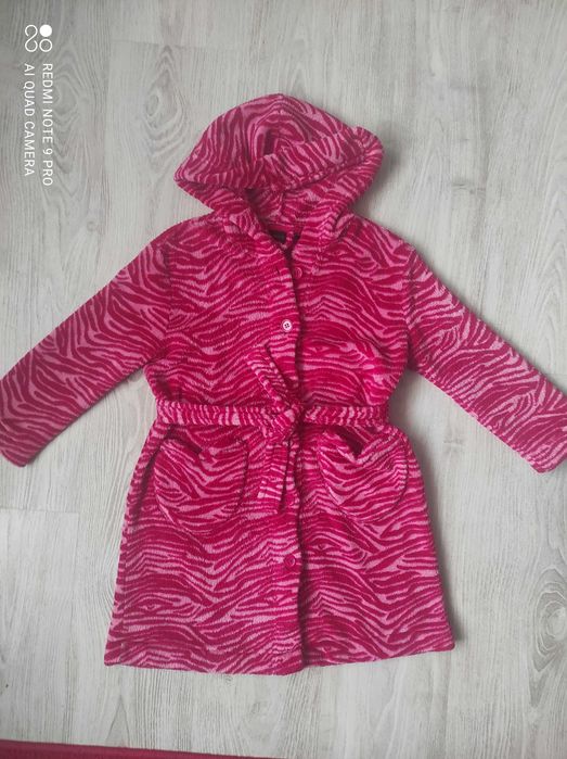 Продам халатик mywearyoung, размер 110-116