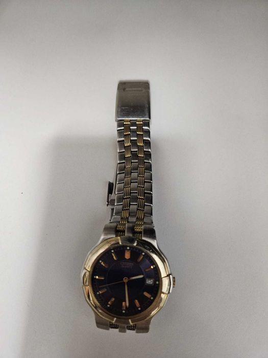 Zegarek CITIZEN Quartz Vintage Bicolor Granatowa Tarcza Datownik