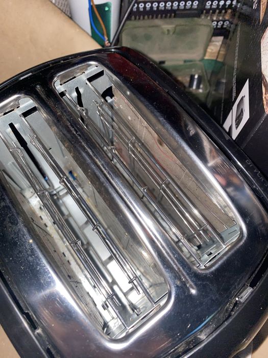 Тостер Russell Hobbs