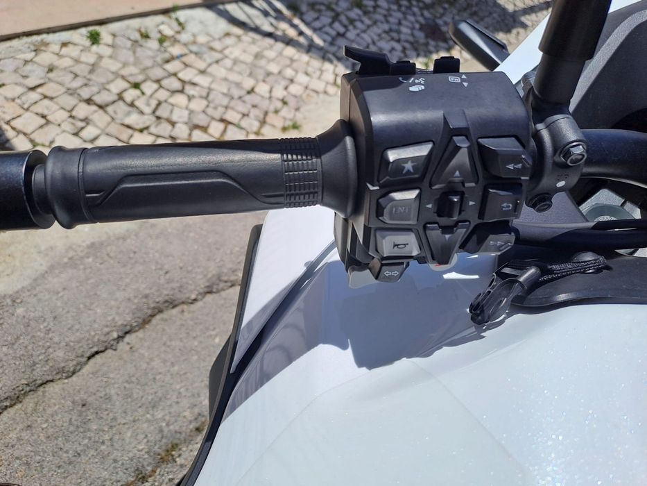 Honda NT1100 DCT 2023 - Full Extras