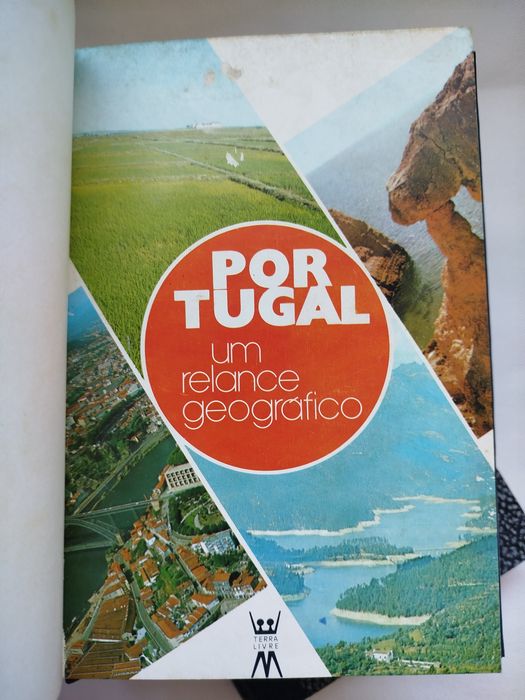 Vendo  livros edição Terra-Livre, magníficos  encadernados