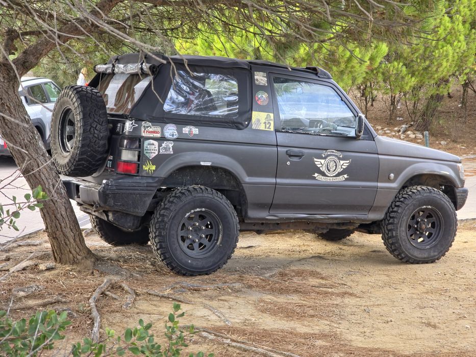 Mitsubishi  pajero cabrio