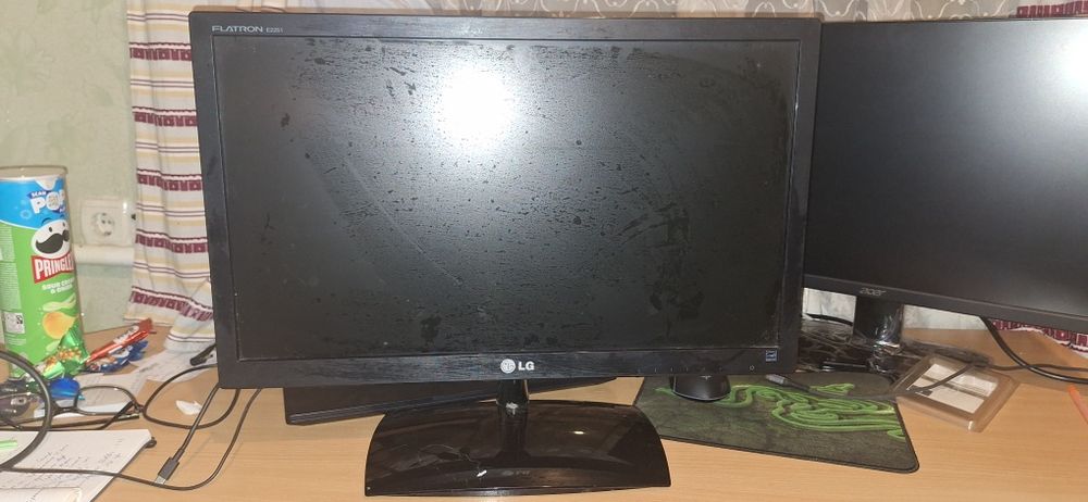 Монітор LG Flatron E2251S-BN (код модели: E2251ST)