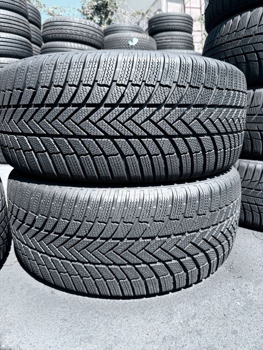 245 45 18 Bridgestone Blizzak LM005 99% 2024 Шини Зима
