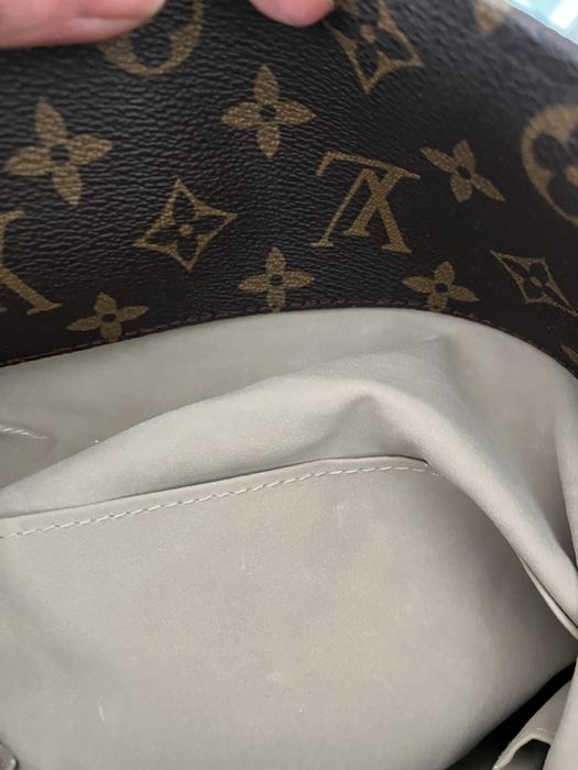Стильна сумка Louis Vuitton