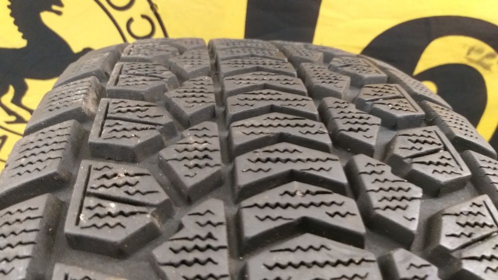 axd T799 sztuka 275/65R17 115Q Dunlop Grandtek SJ5 dot.1706r.