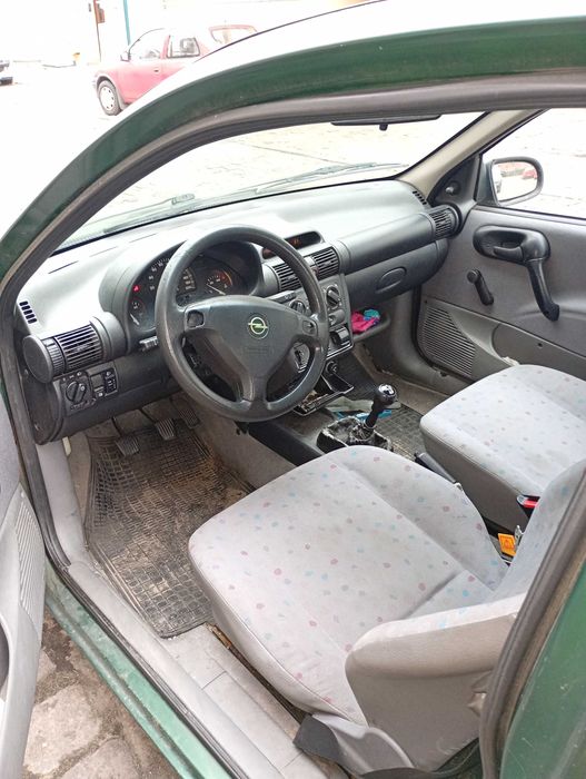 Opel Corsa b 1,0 12V 1998r