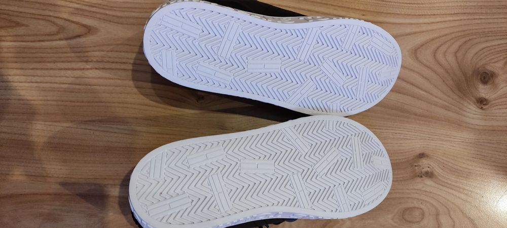 Buty Tommy Jeans Hilfiger nowe r. 39 sneakersy