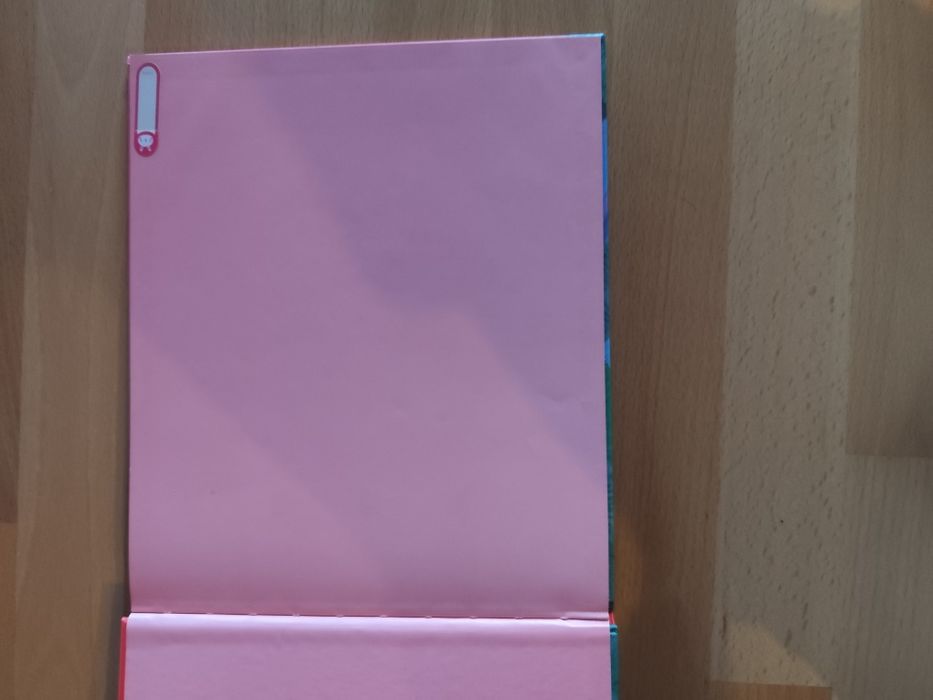 Livro infantil "O Elefante Cor-de-Rosa" de Luísa Dacosta