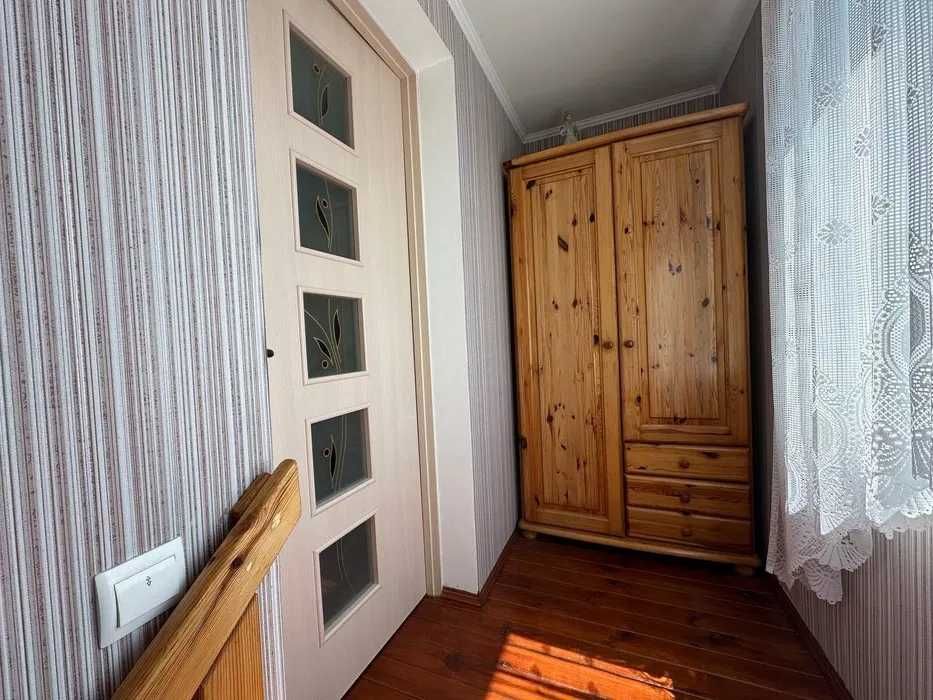 Продам дачу с.Новосілки.Підсобні приміщення,криниця,камін