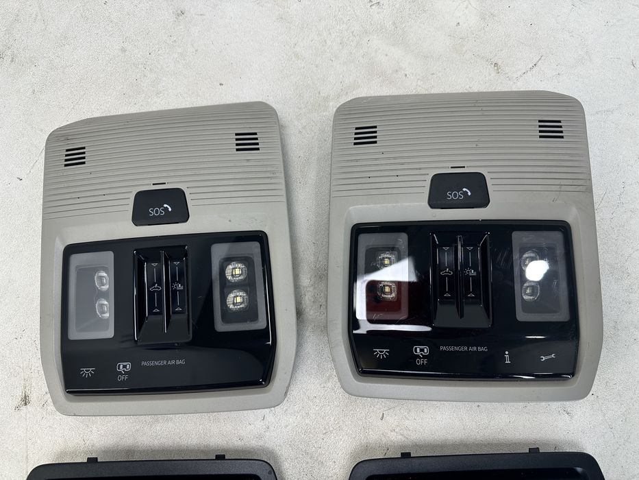 Volkswagen Golf VIII lampka podsufitki SOS kabiny przód VW przednia