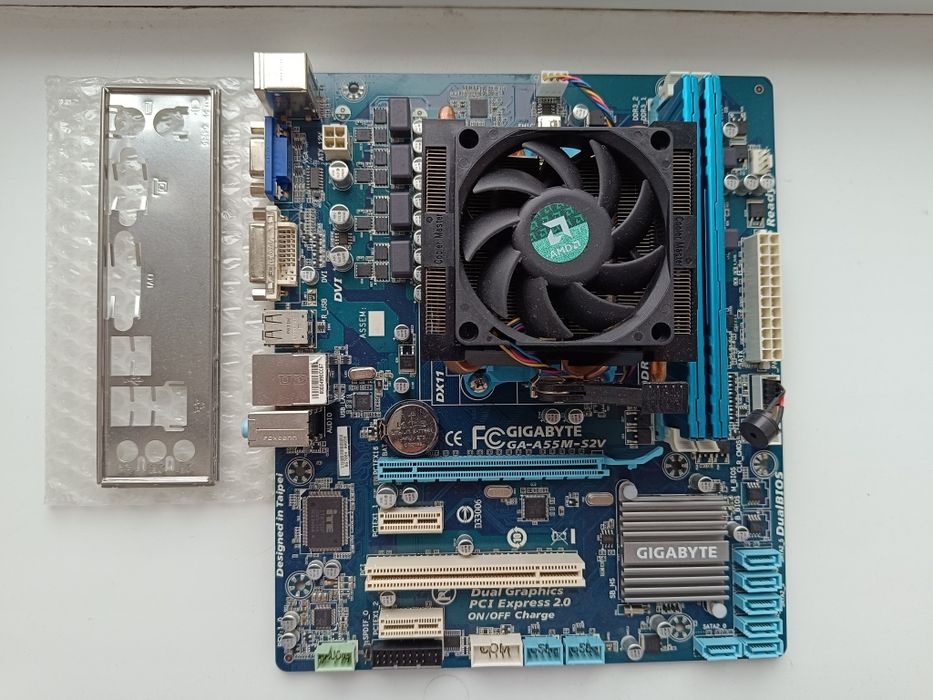 Gigabyte GA-A55M-S2V