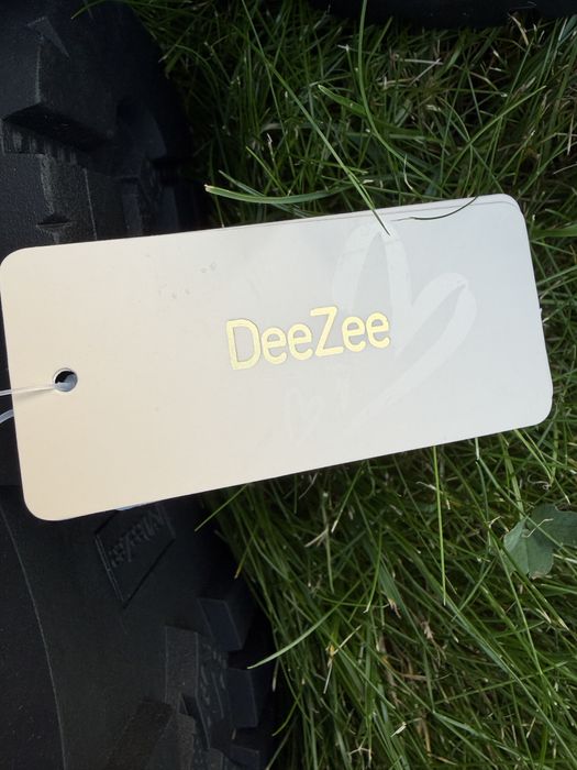 Buty Glany DeeZee EU37 Nowe z Metką Czarne Lakierowane