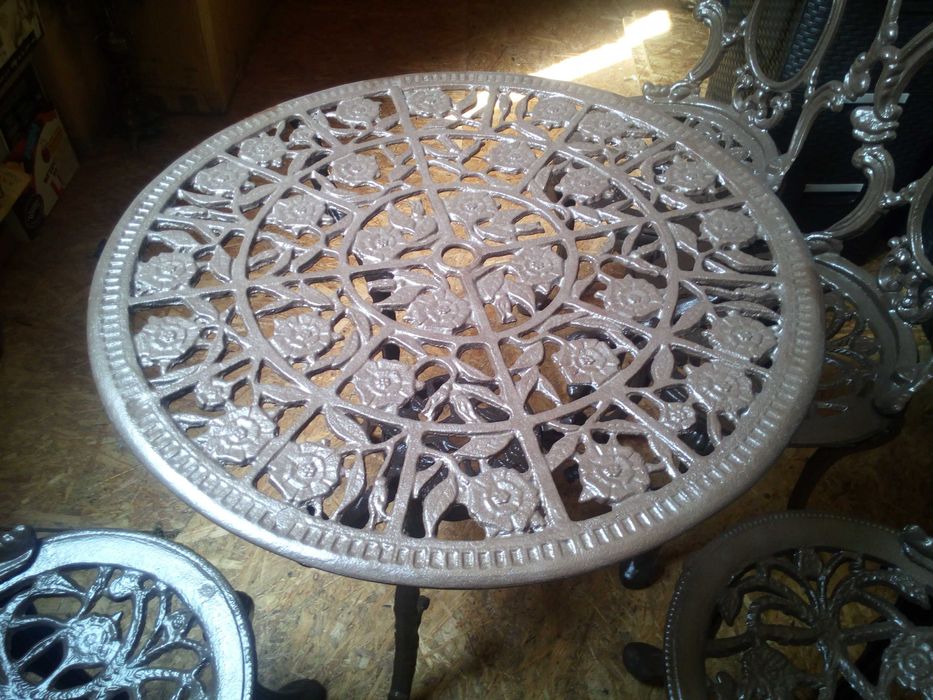 stare meble ogrodowe