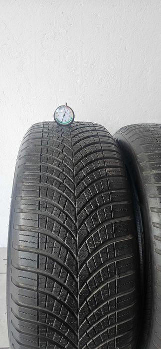 4 x Goodyear Vector 4Seasons 235/55 R19