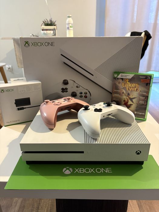 Xbox one 1 TB konsola
