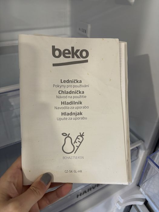 Combinado Encastre Beko 255L