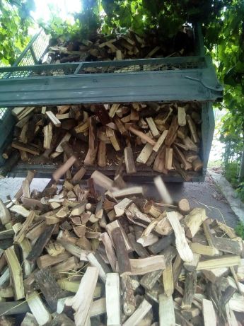 Каменный уголь,  дрова твёрдых пород, брикеты