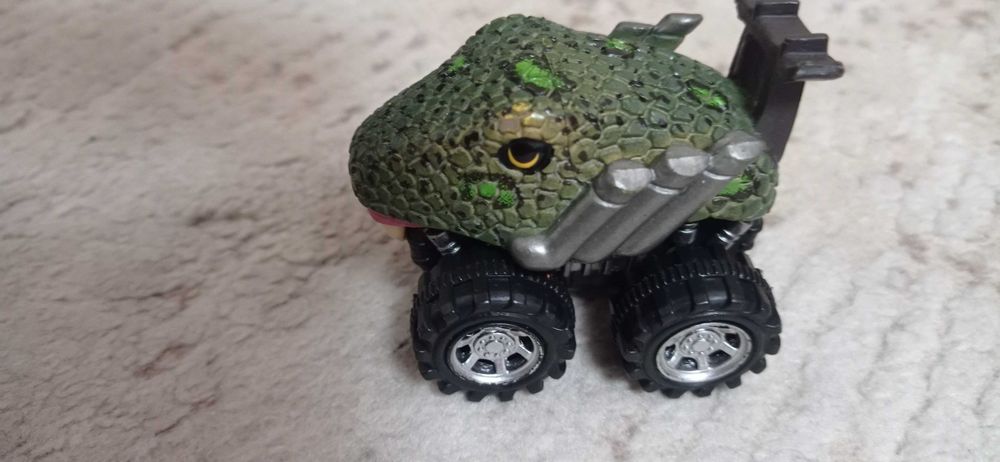 Машинки іграшки для хлопчиків