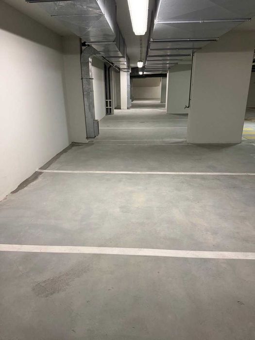 Estacionamento privado com avença mensal – Parque das Nações/Moscavide