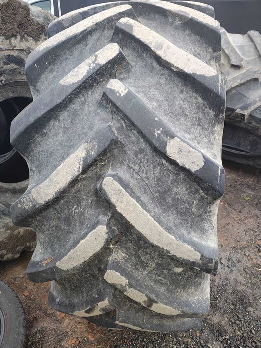Opona rolnicza 800/65R32 Goodyear kombajn Claas John Deere