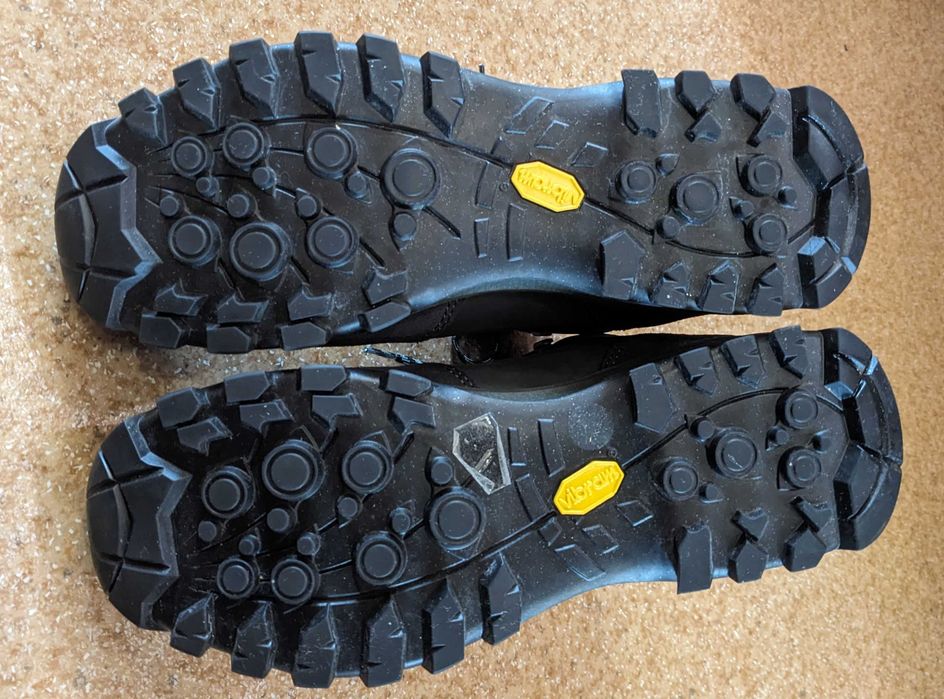 Женские трекинговые ботинки Hanwag Alta Bunion II Lady GTX