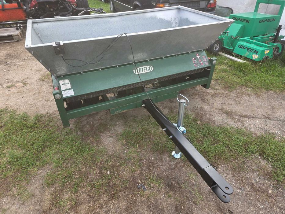 Sisis piaskarka Ryan piaskarki do moisk Billy Goat miotła Rink piaskowanie murawy Toro piaskowanie Redexim piaskarka John Deere Wiedenmann Terra Seed