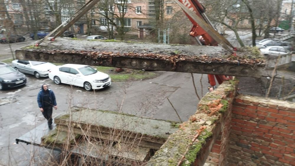 Демонтаж , вивіз сміття , спуск , грузчики , Грузоперевезенями , хлам