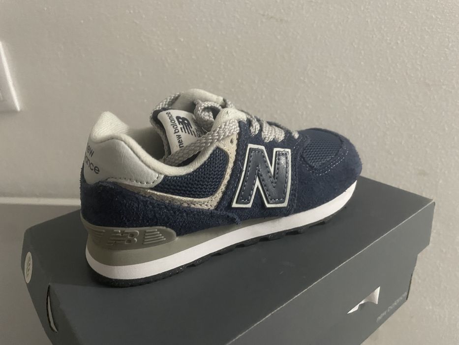 New balance criança