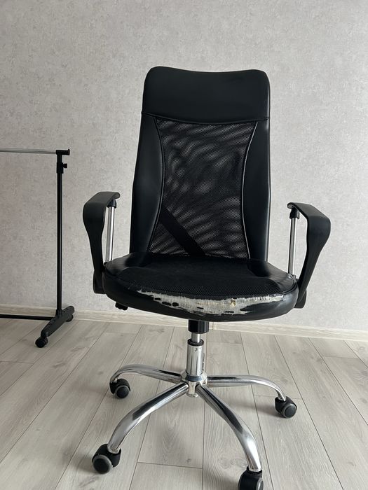 Крісло з jusk вживане стан як на фото