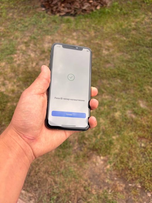 Продам IPhone X на 256 Gb