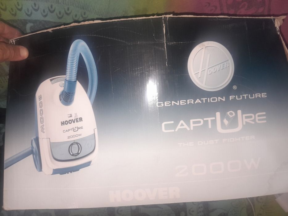 Aspirador HOOVER CAPTUR novo 15€