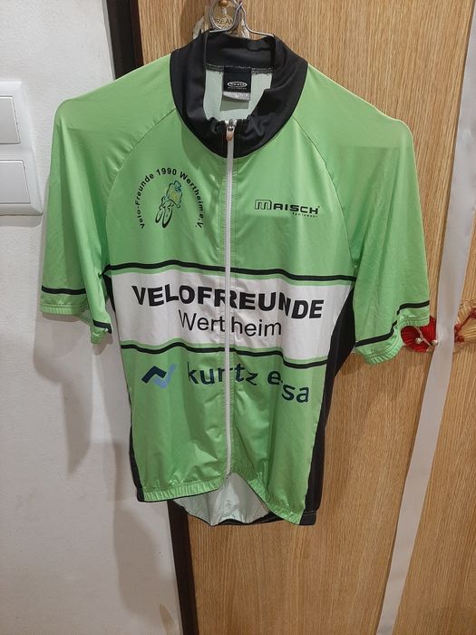 Roupa equipamentos ciclismo