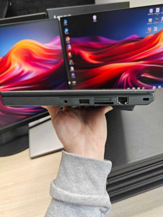 30 ШТУК • Lenovo ThinkPad X260 • 8GB DDR4 • 256GB SSD
