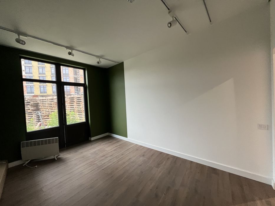Apartment in Kyiv, Hrafska Hora, Klov - View 2