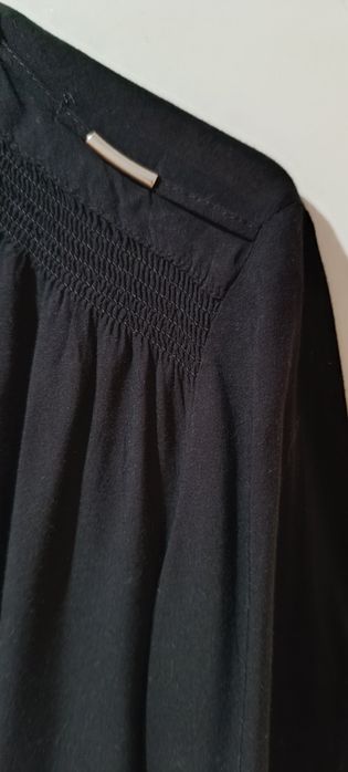 Camisa preta Atmosphere tamanho L. Usada.